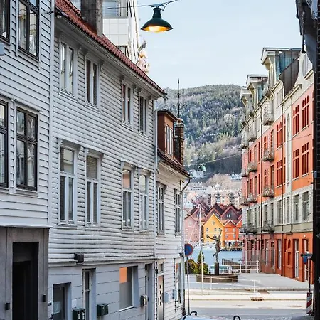 Stay L Strandgaten - New Apartment In City Center Bergen Exterior photo